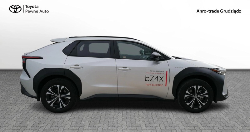 Toyota bZ4X cena 194900 przebieg: 3496, rok produkcji 2022 z Grudziądz małe 301